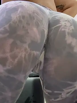 kim_monti – Naživo XXX chat