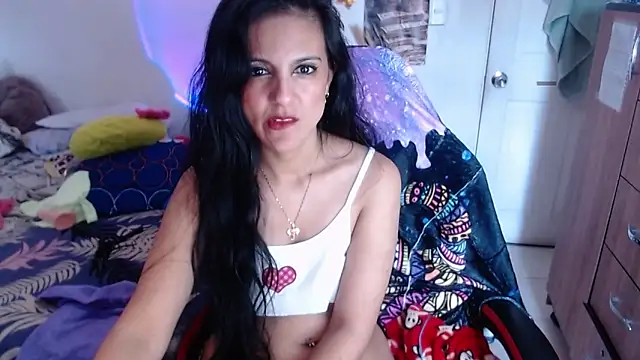 BasmaHernandez Live XXX Chat