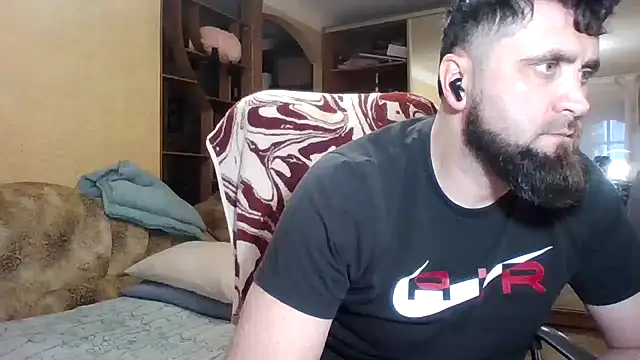 Show modela StasConnor na web-kameri