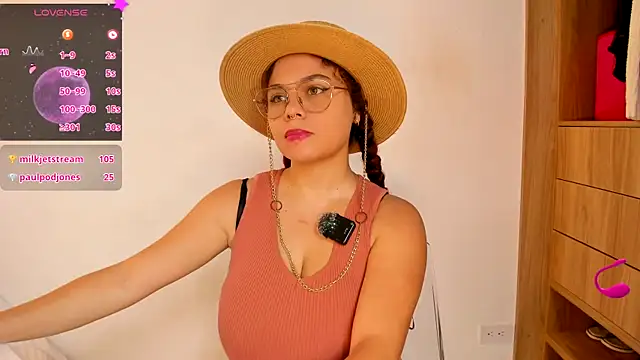 Bloom_Noor: απευθείας συνομιλία ΧΧΧ