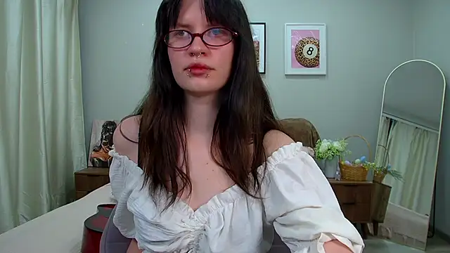 Chatroom XXX en direct de VivianCaro