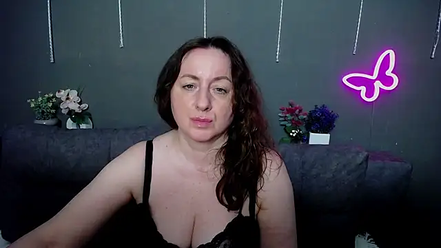 Chatroom XXX en direct de Abby_Taylorr