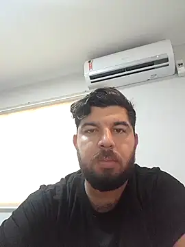 lukkasmenesescba's Webcam Show