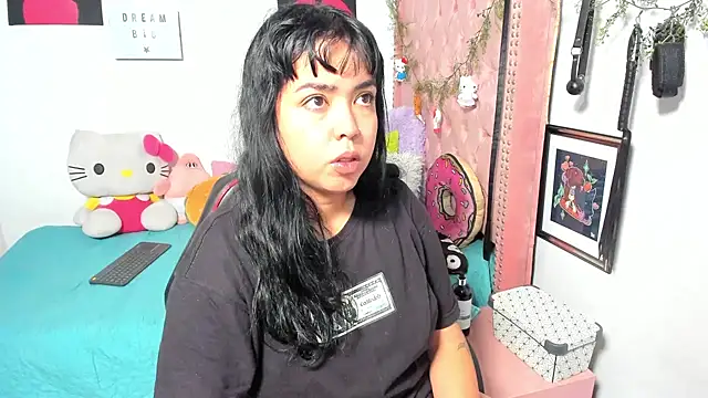 Chatroom XXX en direct de LillyCandy