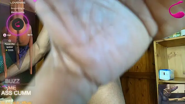 hot_black3 élő XXX-chatje