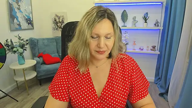 NinaStarle Chat XXX in diretta