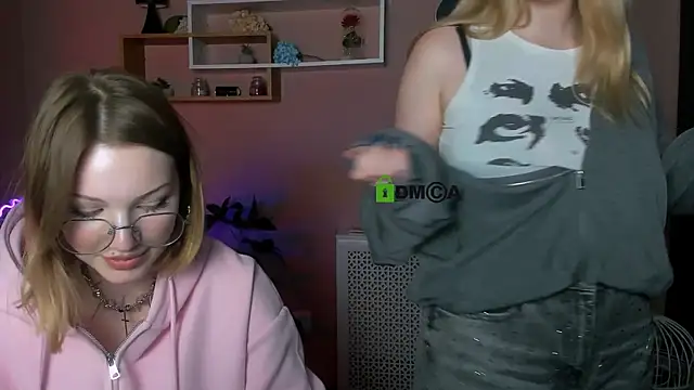 trixy_melison élő XXX-chatje
