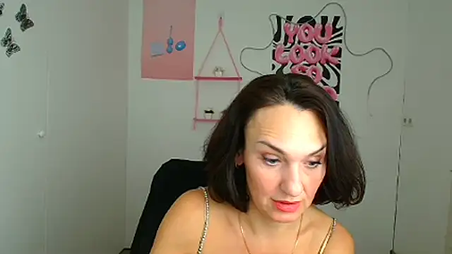 Rosie_Rosee Chat XXX in diretta