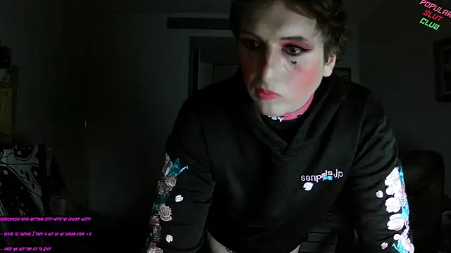 SissyCDMish's Webcam Show