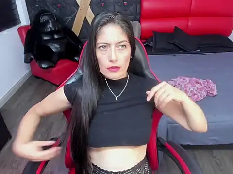 AnnyMilet_'s Live XXX Chat