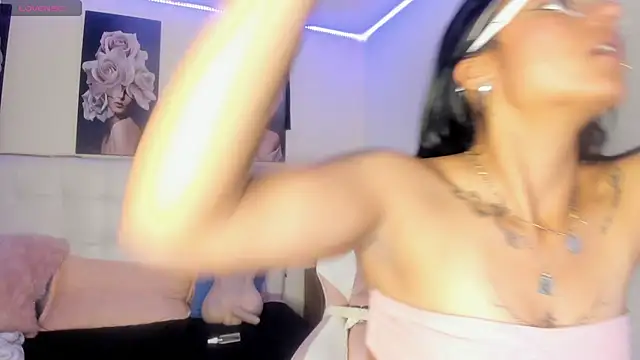 Show de SamathaMay na webcam