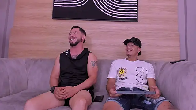 privacy_friends' Live XXX Chat