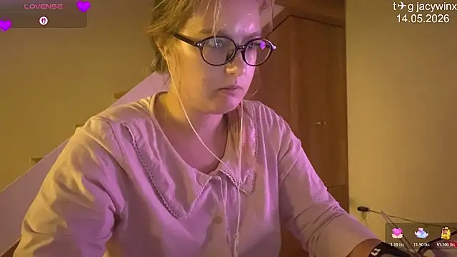 Chat +18 de JacyWinslat ao vivo