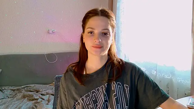 KiraVair Chat XXX in diretta