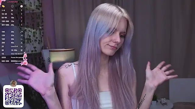 XXX chat uživo modela JuanaSumma