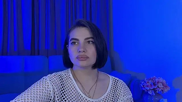 AdrianaToress' Live XXX Chat