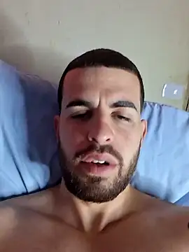 Cubanotatuado Adlı Modelin Canlı XXX Sohbeti