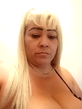 BonniAdams' Live XXX Chat