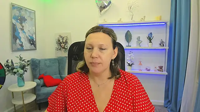 NinaStarle élő XXX-chatje