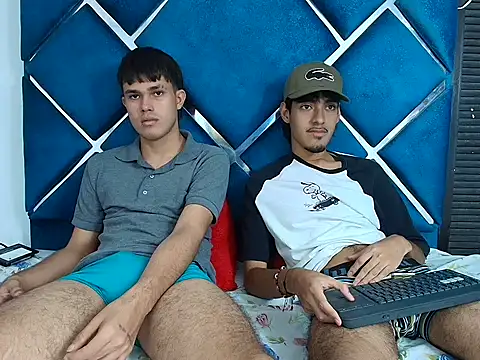 EdwinBoys Live XXX Chat