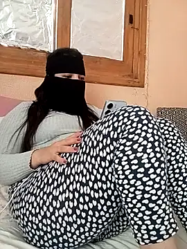 دردشة LONA-_- الجنسية المباشرة