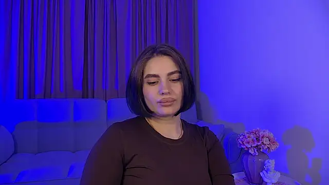 XXX chat uživo modela AdrianaToress