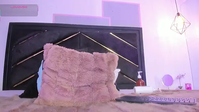 april_jones05 Webcam Show