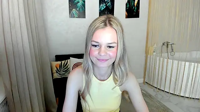 MidnighteAura's Live XXX Chat