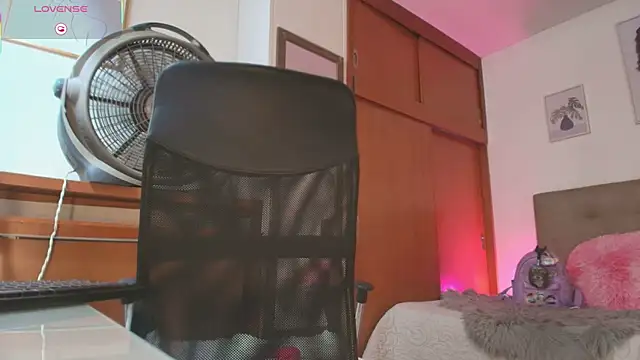 Miley_Baker's Webcam Show
