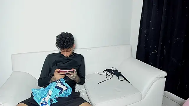 self_love46's Live XXX Chat