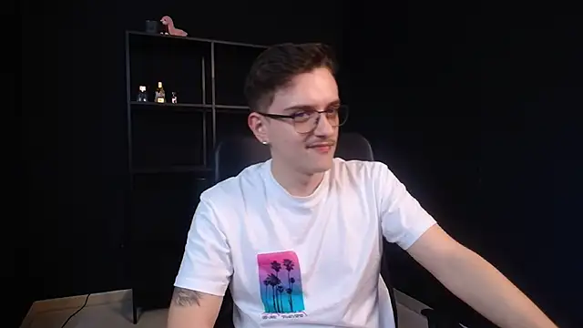 FelixStarkk 现场XXX聊天