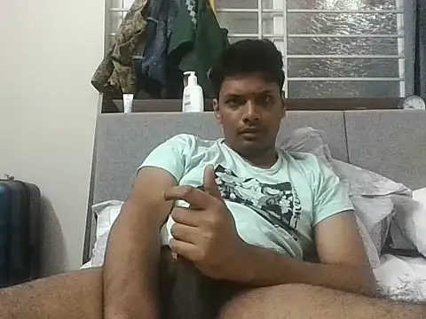 Bakasur_19's Webcam Show