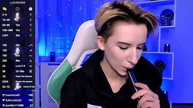 Živý XXX chat _Rein_ramm