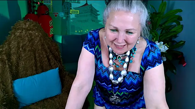 LilaMaharani's Live XXX Chat