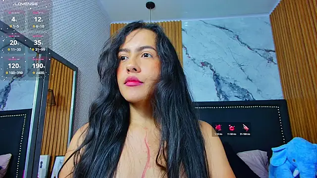 lizza_oss Adlı Modelin Canlı XXX Sohbeti