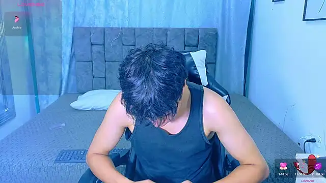 Dantekent Chat XXX in diretta