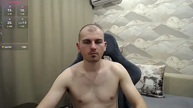 SerzhKorol1 网络视讯表演