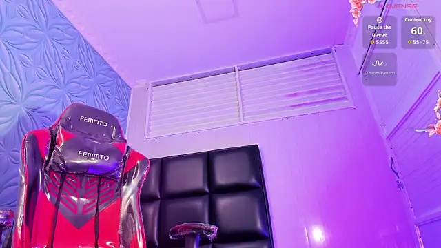 Milk_max_18 – Naživo XXX chat