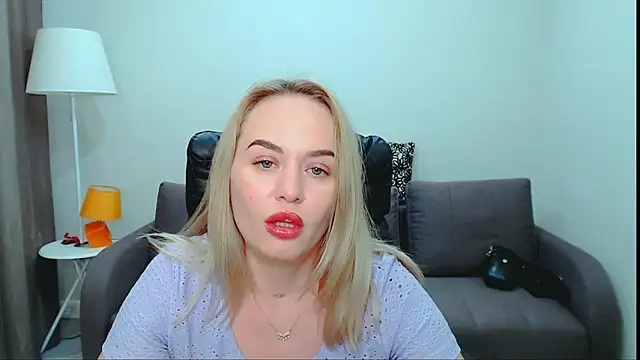 LiluMoon__ Live XXX-Chat