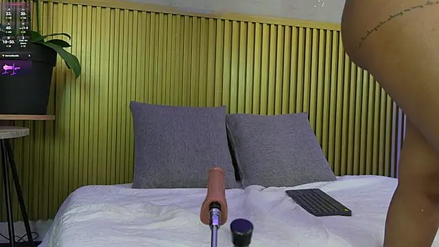 Chatroom XXX en direct de Paloma_Luna