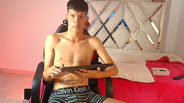 Astarotth__'s Webcam Show