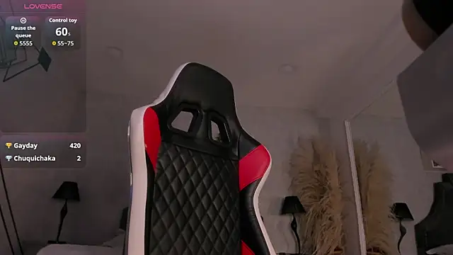 Онлайн чат XXX DylanRoyce_