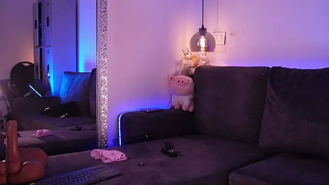 Isabella_francoo Adlı Modelin Canlı XXX Sohbeti