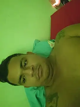 MORENOCALIENTEa webcam show