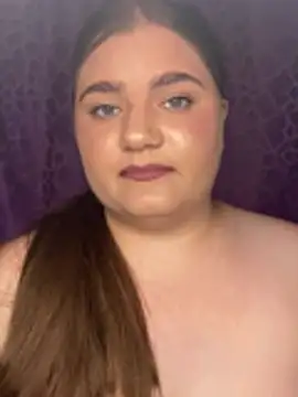 Webkamerová show BustyPonyTease