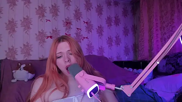 Cutie_Bambi's Webcam Show