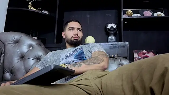 matteosantos webcam show