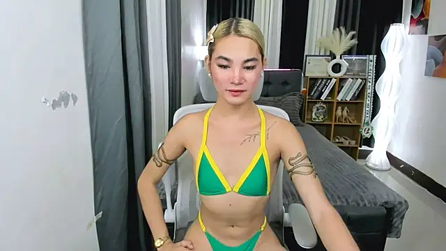 hotjessieempress' Webcam Show