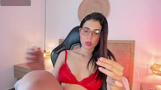 desireee_ live XXX chat