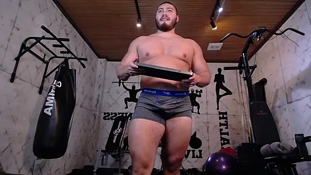 Darius_Wolfe: вебкам-шоу